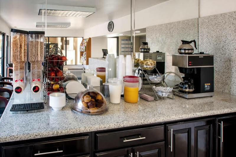 סן דייגו Rodeway Inn San Ysidro Near The Border מראה חיצוני תמונה